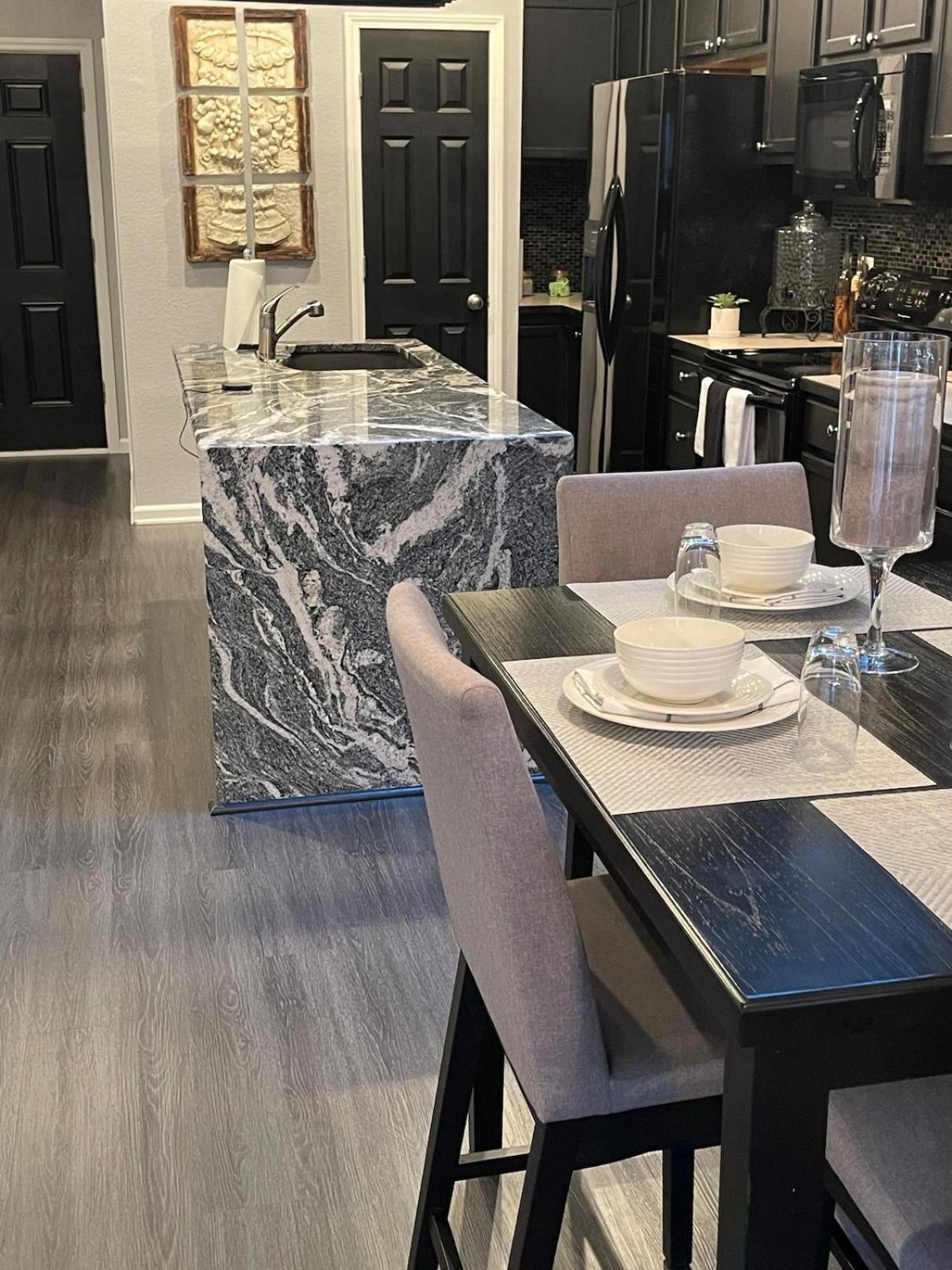 Brooklynn'S Bay, Elegant Lakefront Condo Retreat 핫스프링스 외부 사진