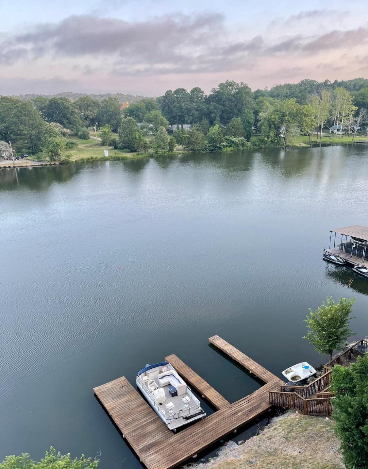 Brooklynn'S Bay, Elegant Lakefront Condo Retreat 핫스프링스 외부 사진