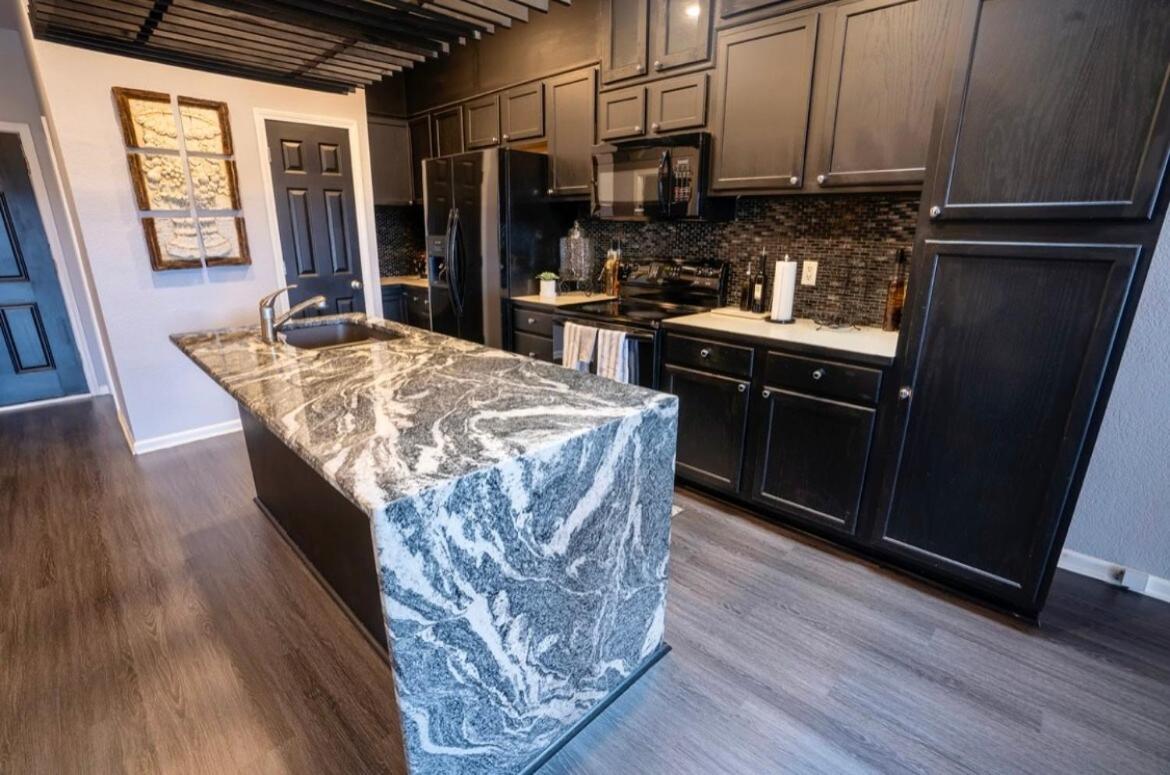 Brooklynn'S Bay, Elegant Lakefront Condo Retreat 핫스프링스 외부 사진