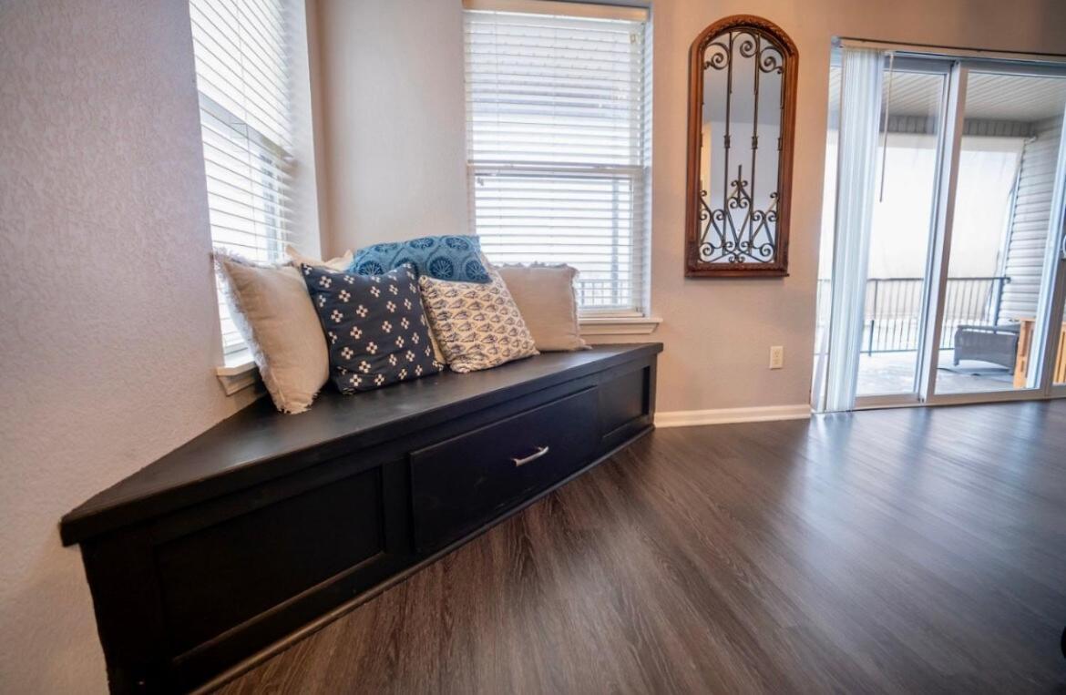 Brooklynn'S Bay, Elegant Lakefront Condo Retreat 핫스프링스 외부 사진
